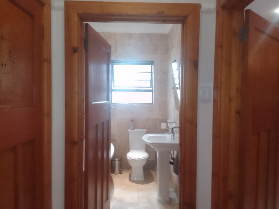 To Let 3 Bedroom Property for Rent in Selborne Eastern Cape